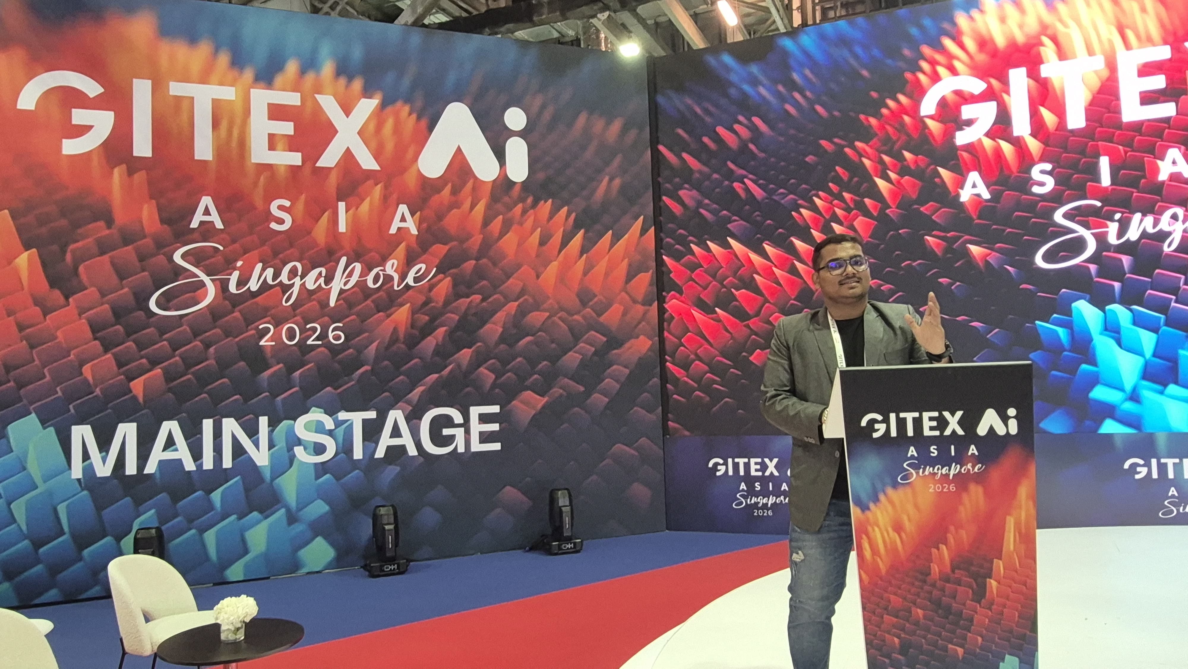 Patan youth finds flaw in Chinese company's website among delegates ...