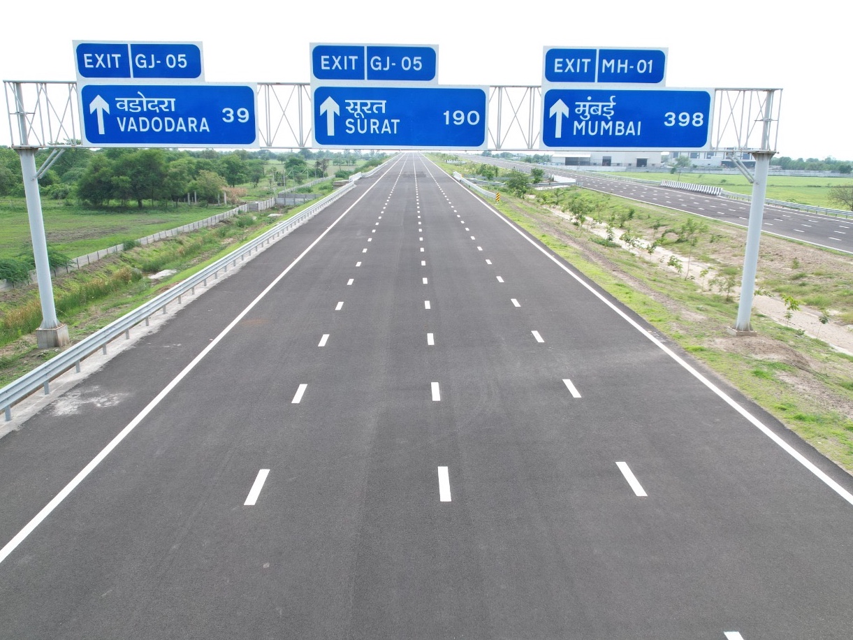 Godhra-Vadodara Expressway Stretch Trial Run Begins | Gujarat
