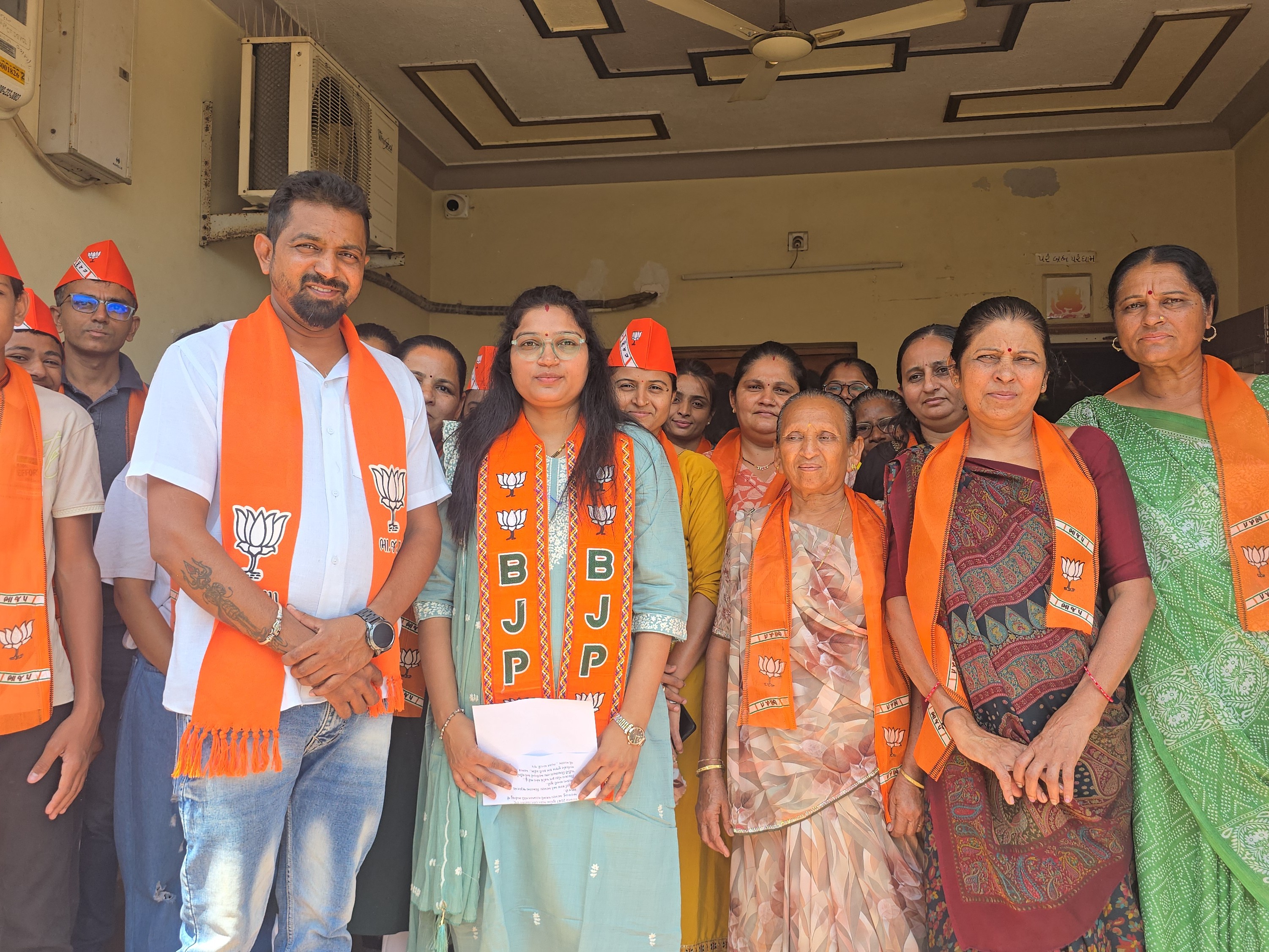 Uncontested Winners Kamrej Dungra Panchayat Seat: BJPs Seema Patel Uncontested Winner