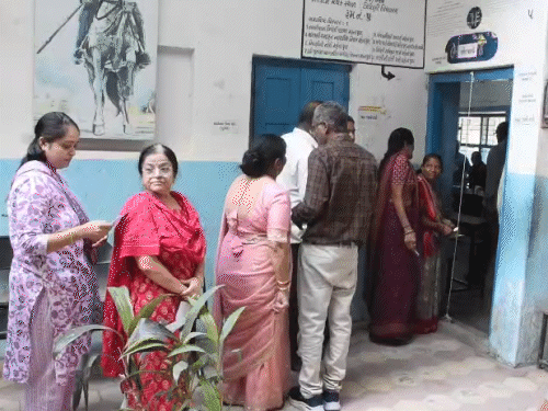 Latest Idar News (ઈડર, સમાચાર): વાંચો 27 એપ્રિલ ના તાજા સમાચાર દિવ્ય ભાસ્કર પર