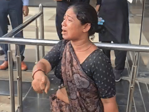 Give My Cart Back or I’ll Sell Liquor