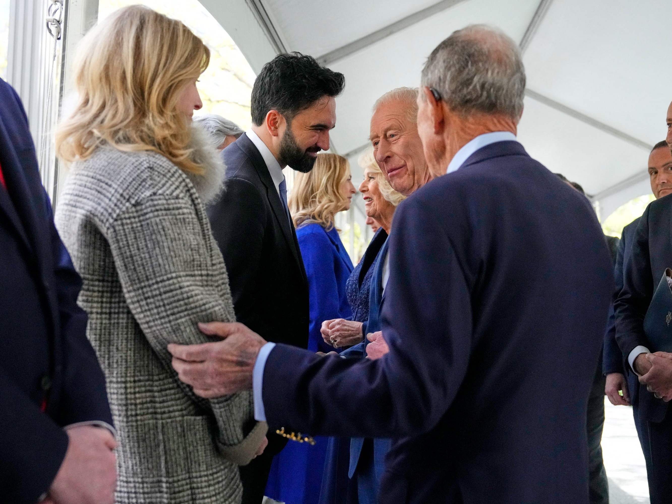 મુલાકાત પહેલા કહ્યું હતું- કોહિનૂર ભારતને પરત કરવા કહીશ; આ હીરો 177 વર્ષથી બ્રિટન પાસે છે|વર્લ્ડ,International - Divya Bhaskar