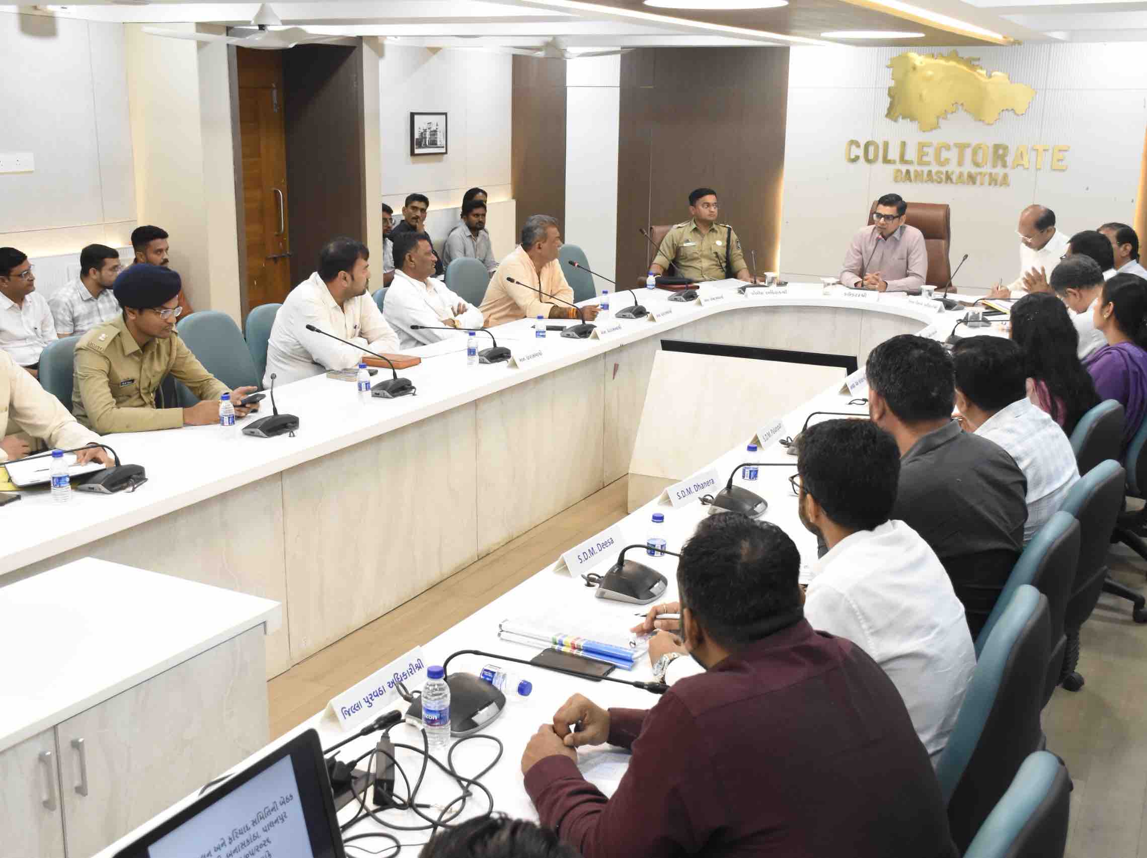 Banaskantha Collector Mihir Patel Orders Swift Issue Resolution | Gujarat  News
