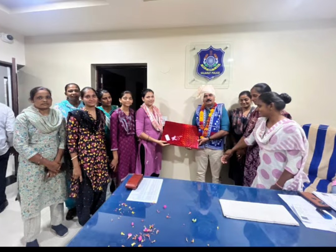 Piplod Police Station Farewell for PSI Rathva | LCB Transfer
