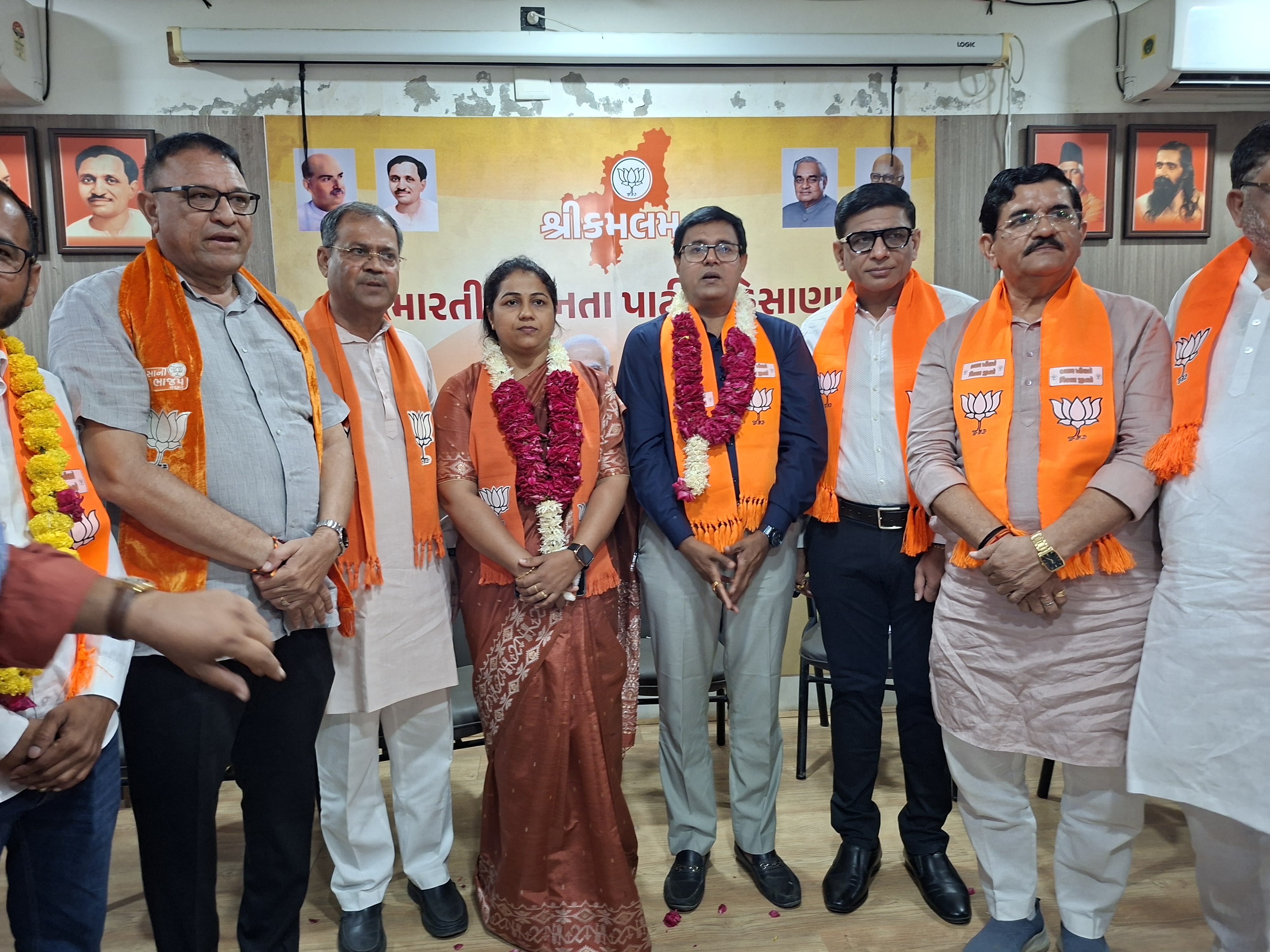 Ramesh Rajput Rk Rajput Mahesana Manpa Mayor Inauguration; Sonal Ojha & Ramesh Rajput Appointed