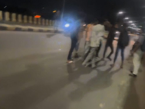 Drama on Vadodara Bridge