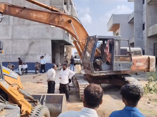Narmada Demolition: Garudeshwar Illegal Constructions Razed | PK Joshi Complaint