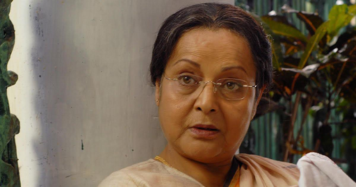 રાખીએ 40 વર્ષની ઉંમરે 15 મે 1973ના ગુલઝાર સાથે લગ્ન કર્યાં હતાં. જોકે, દીકરી મેઘના ગુલઝારના જન્મ બાદ બંનેના છૂટાછેડા થઈ ગયા હતા.