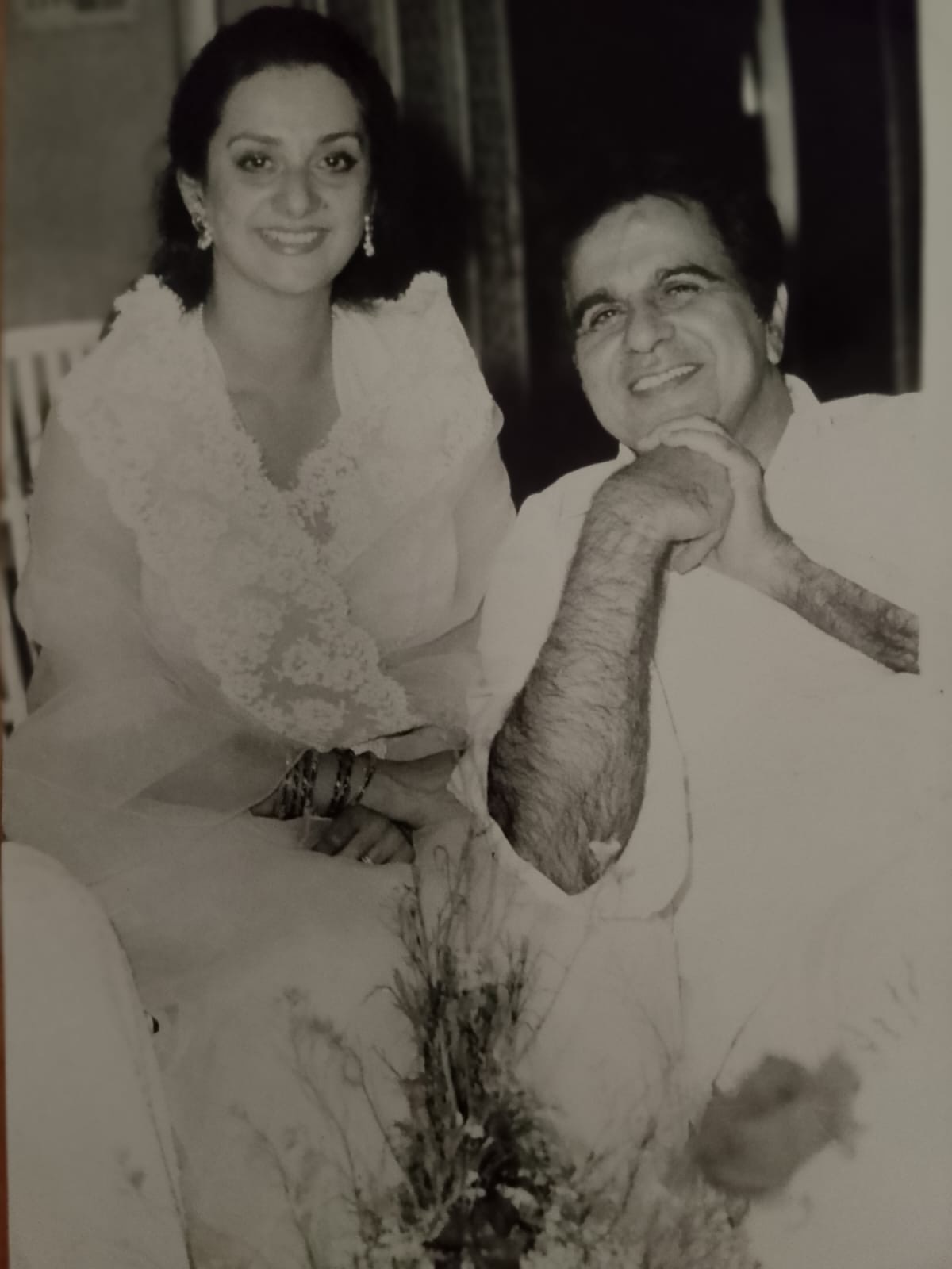 સાયરા બાનુ અને દિલીપ કુમારે 1966માં લગ્ન કર્યા હતા.