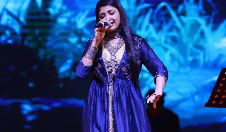 કોમનવેલ્થ ગેમ્સની ક્લોઝિંગ સેરેમનીમાં શંકર મહાદેવન અને તેમના પુત્રો સાથે ભૂમિ ત્રિવેદી પણ પરફોર્મ કરશે.