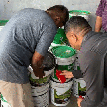 Fake Liquor Factory Busted in Adipur