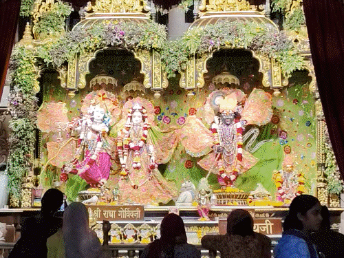 Ahmedabad Janmashtami Celebrations; Iskcon Temple Light & Drone Show