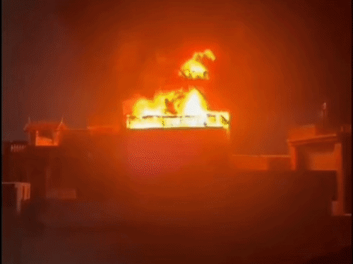 Brahmani Gold Sealed in Manekchowk After Fire | AMC Action in Ahmedabad