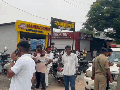 Drama Outside Ahmedabad Mal