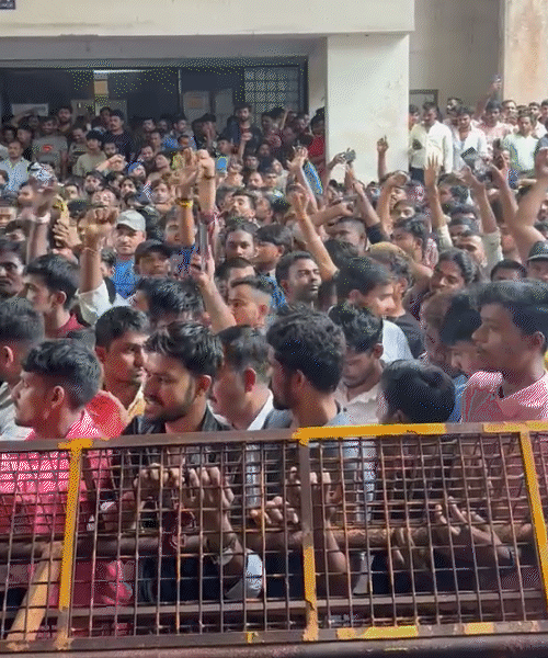 Surat Workers Gherao Collector Office | Demand Sunday Holiday & Full Wages