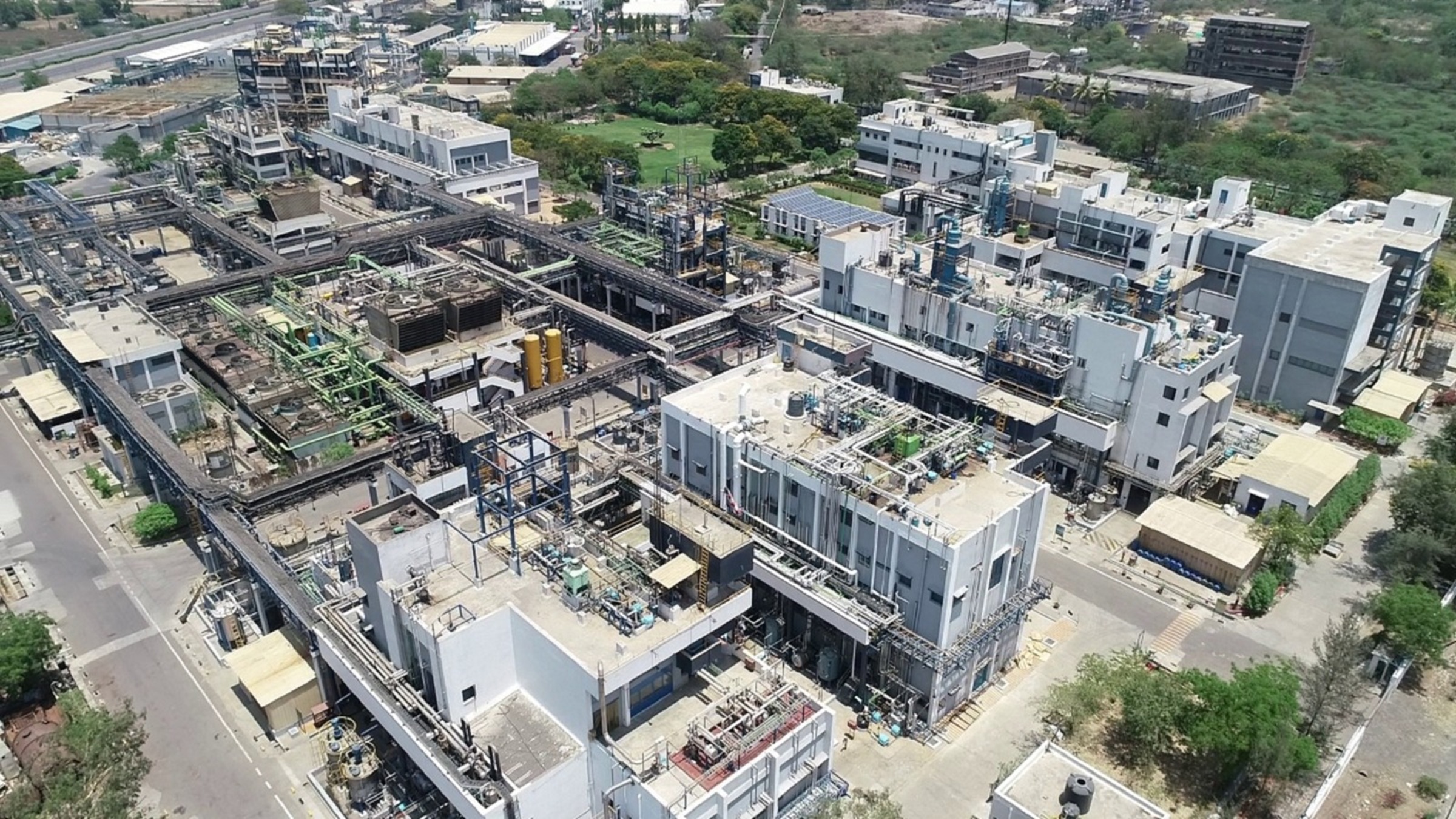Power crisis averted in 12 thousand industries of Bharuch: Workers affected