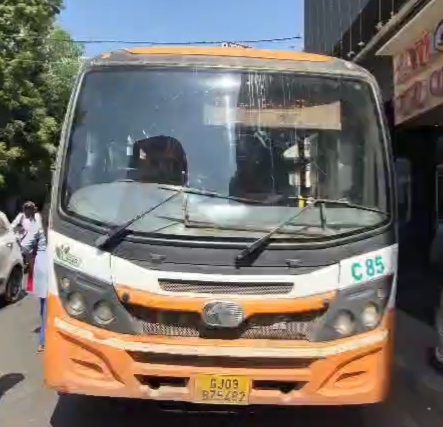 અકસ્માત સર્જનાર સીટી બસ