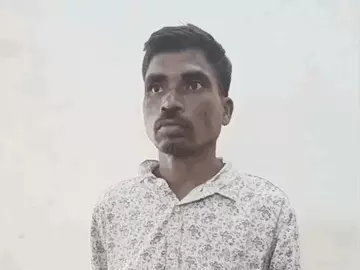 पुलिस ने आरोपी को अंबिकापुर से गिरफ्तार किया है। - Dainik Bhaskar