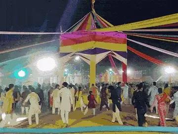 वक्फ बोर्ड की अपील- मुस्लिम युवक गरबा में शामिल हों तो मूर्ति पूजा करें, तिलक लगाएं। - Dainik Bhaskar