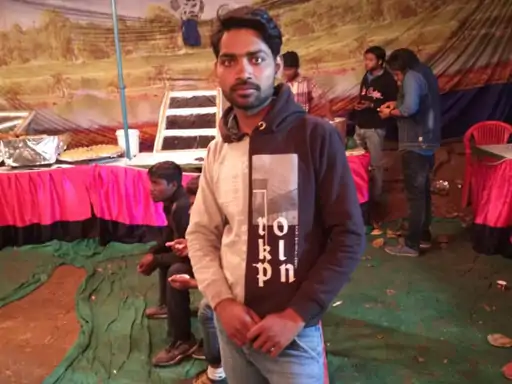 कार की टक्कर से युवक की मौत रोड क्रॉस करने के लिए खड़ा था सड़क किनारे, रॉन्ग साइड से आ रही कार की चपेट में आया