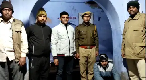 नाबालिग से दुष्कर्म का आरोपी गिरफ्तार 14 साल की किशोरी को कट्टे के दम पर किया किडनैप, सुनसान जगह ले जाकर कई बार किया था दुष्कर्म