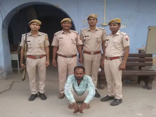 जंगल से हिस्ट्रीशीटर को दबोचा पुलिस पर फायरिंग कर भागा था, कामां-डीग पुलिस की कार्रवाई