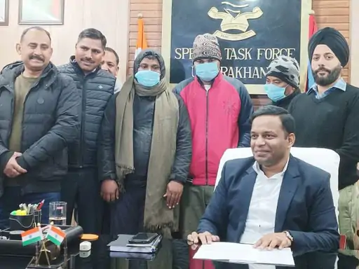 डॉक्टर्स की फर्जी डिग्री बनाने वाला एजुकेशन माफिया गिरफ्तार:यूपी से फरार हुआ बदमाश अजमेर से पकड़ा, कई फर्जी कागज बरामद