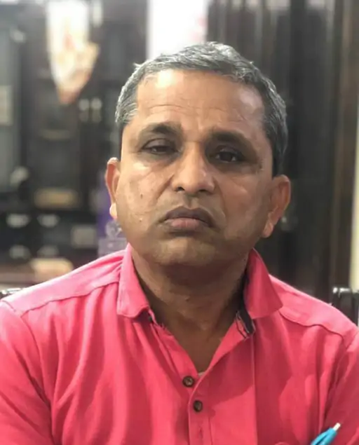 बिजली कंपनी के तीन इंजीनियर, एक दलाल रिश्वत लेते-देते गिरफ्तार:प्रसारण निगम में ट्रांसफर-पोस्टिंग के लिए रिश्वत, पकड़े गए इंजीनियरों के ठिकानाें पर एसीबी छापे