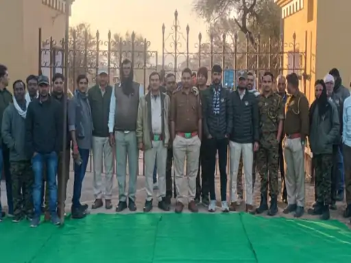 सरिस्का के तीनों गेट बंद:टूरिस्ट भी नहीं जा सकेंगे सफारी करने, वनकर्मियों का विरोध बढ़ा