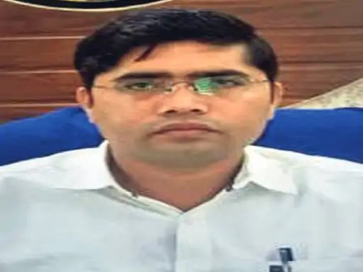 9,400 स्कूली बच्चों की आंखें कमजोर निकली, जिले के 8 में से एक ब्लॉक में ही 188 बच्चों को चढ़ेगा चश्मा