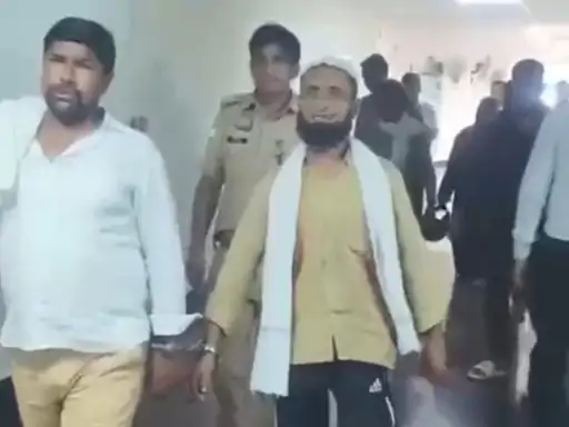 गोकशी के 12 साल पुराने मामले में कोर्ट का फैसला:चार आरोपियों को 7-7 साल की कैद और 13-13 हजार रुपये का अर्थदंड...TV Newsकल तक