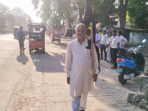 शनि शिंगणापुर की पैदल यात्रा पर निकले श्रद्धालु:यूपी के अनूपशहर से 56 साल के अशोक शर्मा दो माह में तय करेंगे 1675 किमी का सफर...TV Newsकल तक