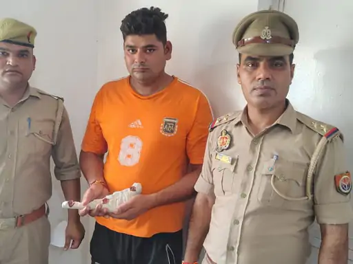 खुर्जा मे छोटे भाई की हत्या करने वाला आरोपी गिरफ्तार:पुलिस ने तमंचा बरामद किया,शराब के पैसों के लिए किया था मर्डर...TV Newsकल तक