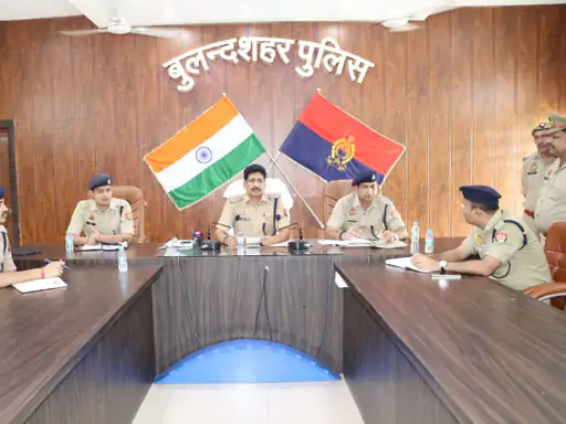 बुलंदशहर में यातायात नियम तोड़ने वालों पर कार्रवाई:4 करोड़ से अधिक जुर्माना वसूला,एक महीने में 24 हजार से ज्यादा चालान...TV Newsकल तक