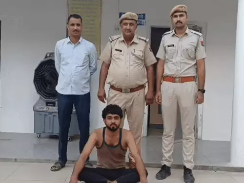 साइबर गैंग का पर्दाफाश: कोतवाली पुलिस और एजीटीएफ की संयुक्त कार्रवाई में युवक गिरफ्तार, पासबुक, एटीएम, चेकबुक और स्कैनर बरामद