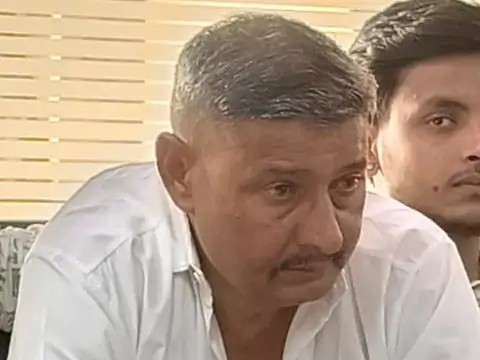 लव मैरिज करने वाले युवक से मांगी रिश्वत:हेड कॉन्स्टेबल बोला- 20 लाख में भी शादी नहीं होती, मैं केवल 20 हजार मांग रहा; ACB ने पकड़ा