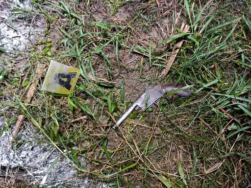 स्याना में पुलिस से मुठभेड़ के बाद वांछित बदमाश गिरफ्तार:दूसरा फरार,असलहा,आरोपी के पैर में लगी गोली,कारतूस और बाइक बरामद...TV Newsकल तक