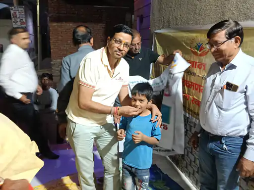 लोक सेवा ज्ञान मंदिर ट्रस्ट का हरिजन बस्ती में दीपोत्सव:सामाजिक समरसता और भाईचारे का संदेश दिया