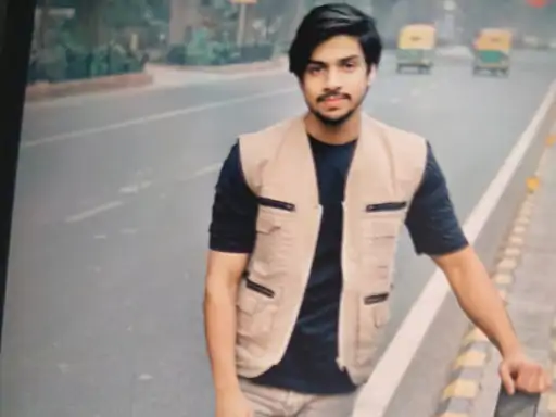 बुलंदशहर में ट्रक की टक्कर से दो की मौत:सलेमपुर गांव के पास मेरठ-बदायूं स्टेट हाईवे पर देर रात सड़क हादसे में तीन घायल...TV Newsकल तक