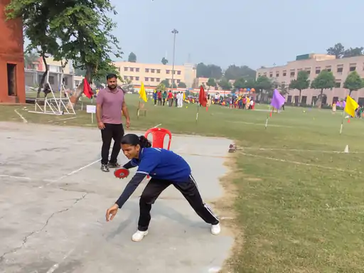 जेपी विद्या मंदिर में अंतर सदन खेल प्रतियोगिता:27 प्रतियोगिताओं का हुआ आयोजन,सतलुज सदन बना चैंपियन...TV Newsकल तक