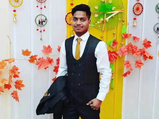 डिबाई में कार्तिक पूर्णिमा स्नान के दौरान हादसा:नरौरा में सेल्फी लेते दो भाई गंगा में डूबे,एक लापता...TV Newsकल तक