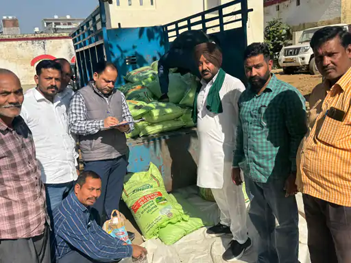 Fake fertilizer samples fail test in Gola: 26 packets of DAP-Zinc contain fake ingredients