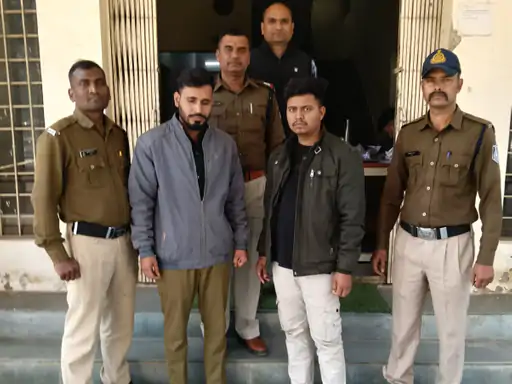 बैतूल लोकल : श्री बोथरा मोबाइल शॉप में चोरी, दो आरोपी गिरफ्तार