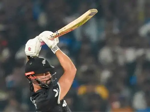 INDvsNZ : डेरिल मिचेल ने लगाया शतक