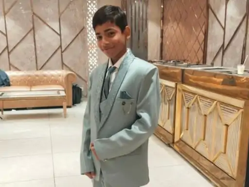 स्कूल से लौटकर मासूम ने लगाई फांसी, परिजन हैरान