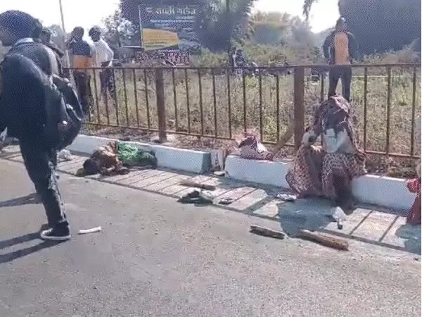 MP : तेजरफ़्तार कार ने 13 रौंदा, 2 की मौत, 7 की हालत गंभीर