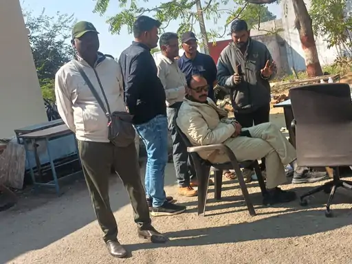 खंडवा : सरपंच ने बिजली कर्मचारी को गालियां दी, शिकायत दर्ज