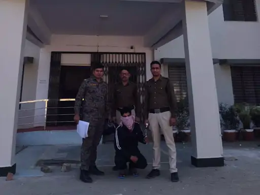 पुलिस की बड़ी कामयाबी, शातिर बाइक चोर गिरफ्तार