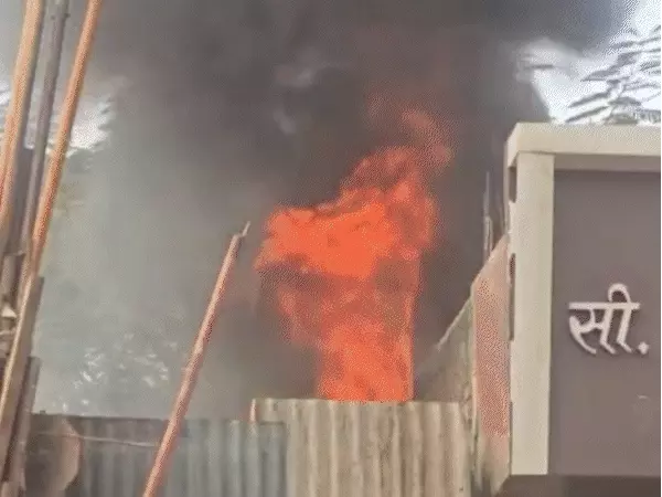 BREAKING NEWS : उज्जैन में फिर भड़की हिंसा, जुमे की नमाज के बाद हुआ पथराव