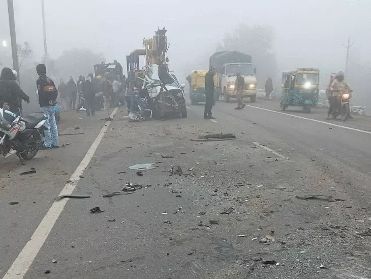 ग्वालियर ब्रेकिंग : बरेठा टोल के पास भीषण सड़क हादसा, 4 की मौत